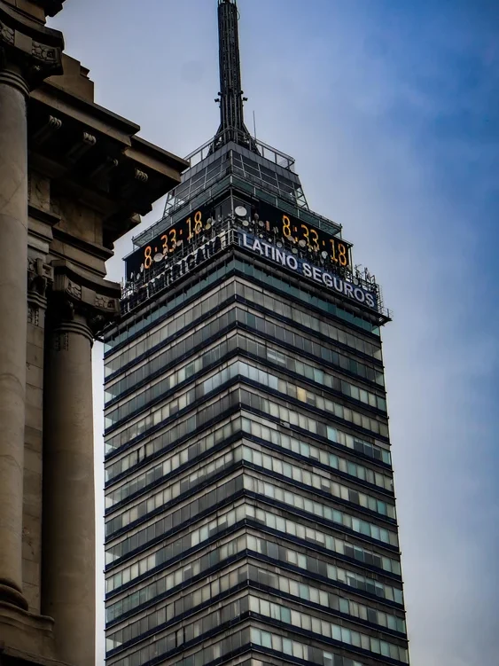 142ea3_aa9160d9daf94071b92a2224a8979840mv2-1-edited La Torre Latinoamericana: Una Historia De Arquitectura De La CDMX